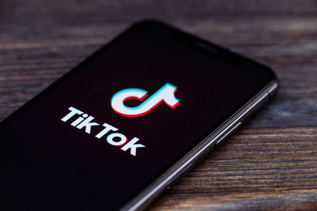 France Launches Online Survey on TikTok’s Psychological Impact