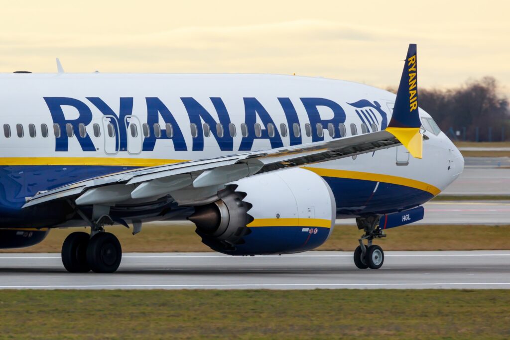 Ryanair cuts Spain operations