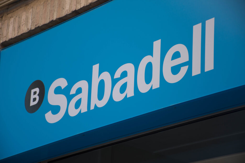 Sabadell Posts Record Profits, Announces €3.3 Billion Payout