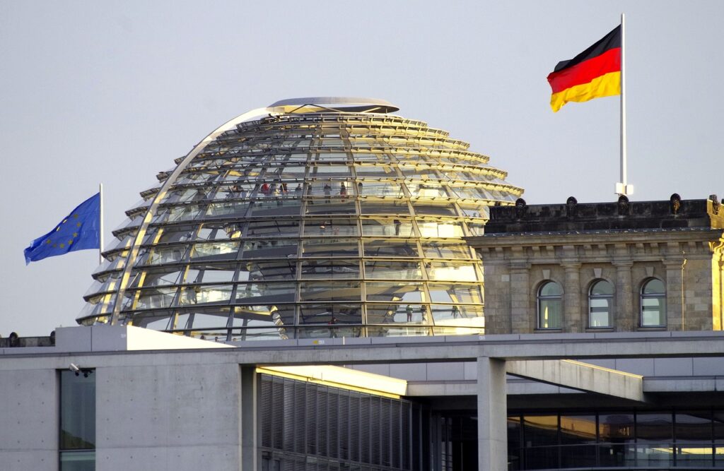 German Constitutional Court Rejects Emergency Appeals Against Debt Package