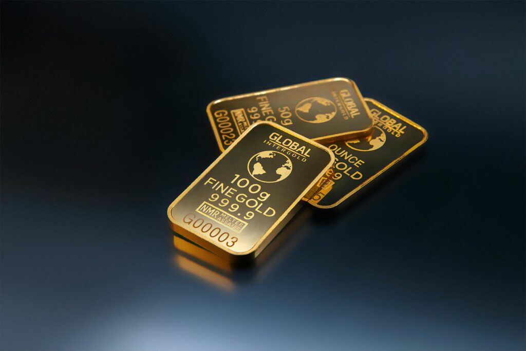 Gold Prices Near $3,000 Amid Strong Demand and Market Shifts
