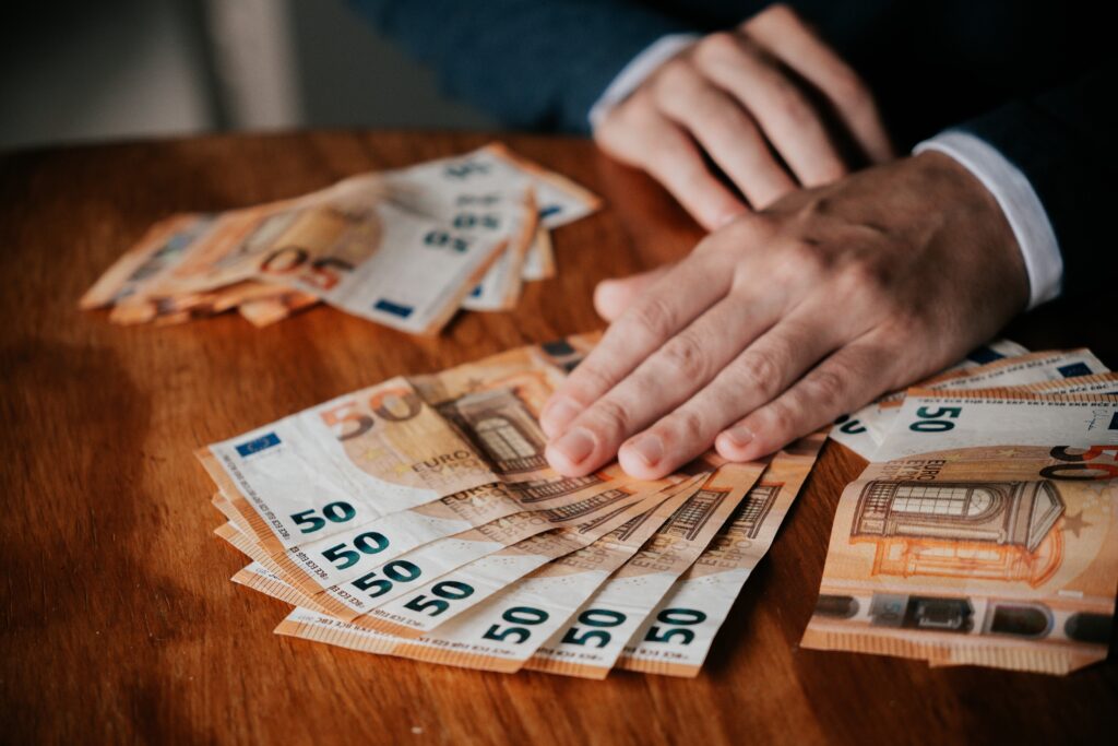 Euro Soars Amid Market Optimism and German Fiscal Reforms