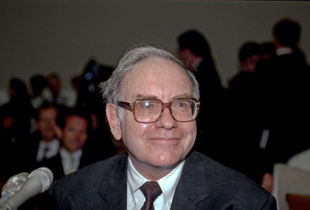Warren Buffett to Retire as Berkshire Hathaway CEO